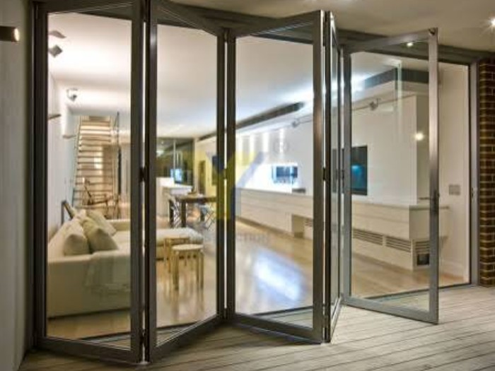 مقایسه کیفیت برندهای آلومینیوم و UPVC 